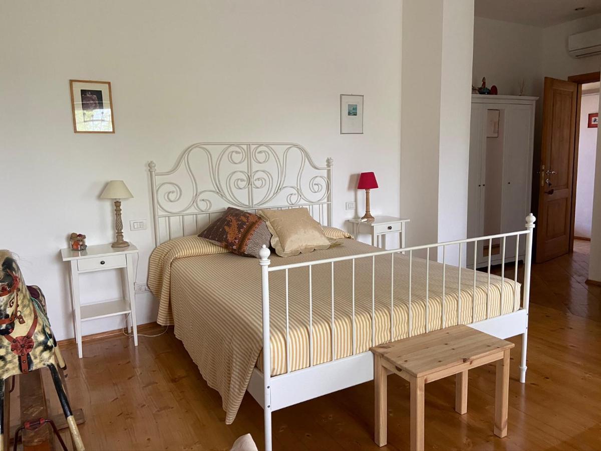 Monte Maino Bed & Breakfast Ντεζεντσάνο ντελ Γκάρντα Εξωτερικό φωτογραφία